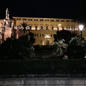 Hola Cathedral House Palerme